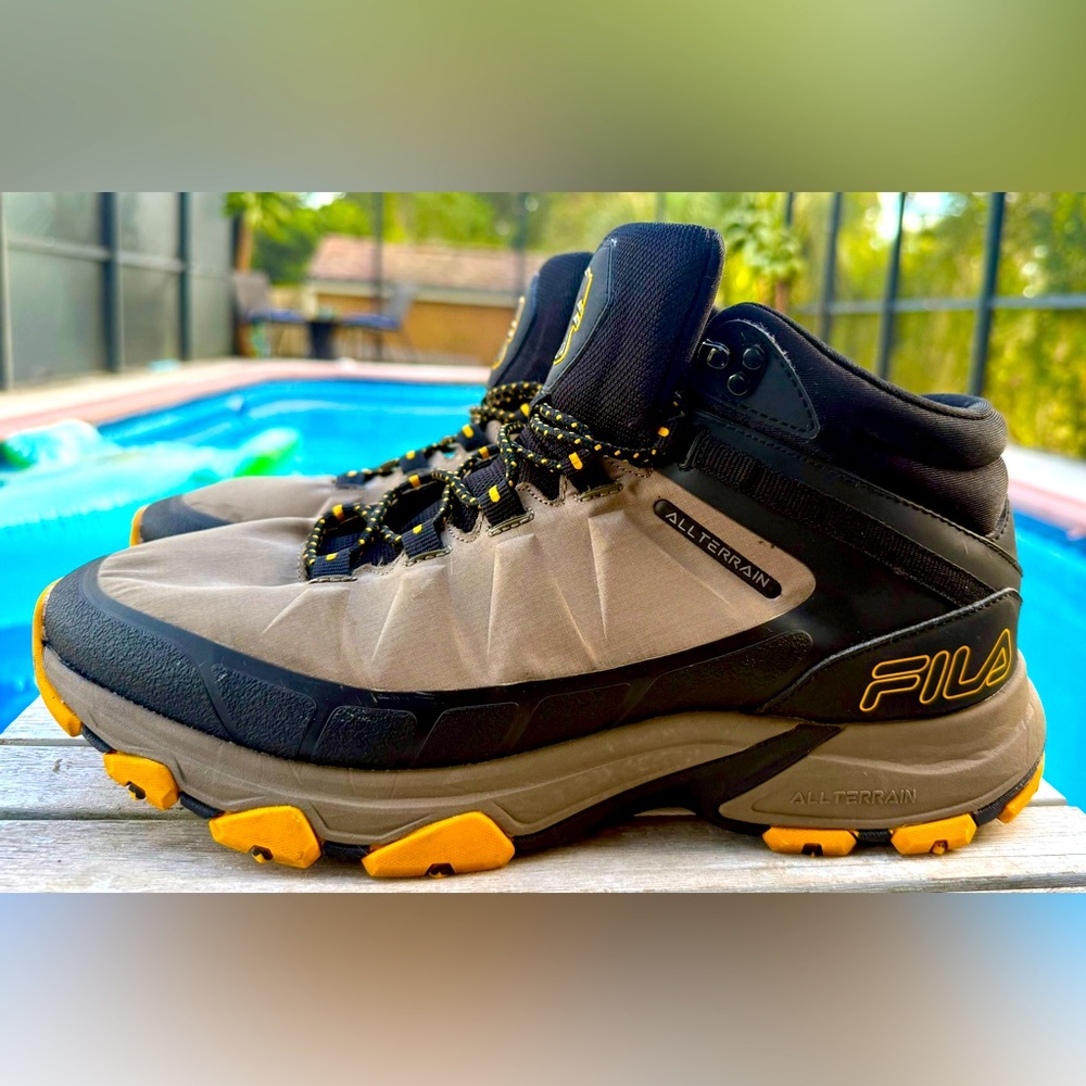 FILA™ Trailizer 3 Trail Running Shoes Black Walnut Monument Mens Size 11 EEEE